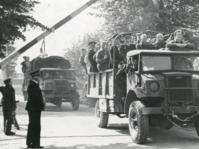 Frihedskæmpere ankommer til Beldringe Flyveplads på Fyn i juni-juli 1945