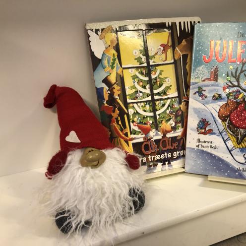 Drillenisse i juleudstilling